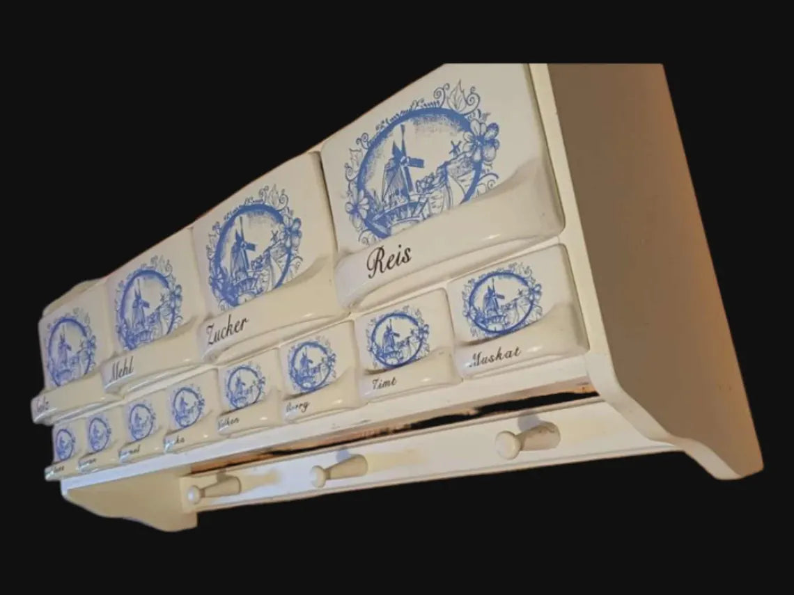 Vintage Schüttenregal mit Keramikschütten – Birko Koschierzyna blau weiß