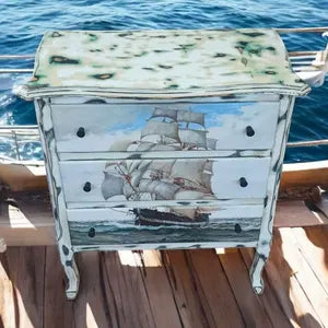 Maritime Vintage Kommode mit Segelschiff – Küstenstil & Beach House – Arthur