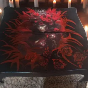 Klappbarer Vintage Esstisch für kleine Räume – 90 × 90 cm – Rot Schwarz – Mila