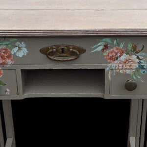 Vintage Nachttisch mit Schubladen – romantischer Beistelltisch im Landhausstil – Karin