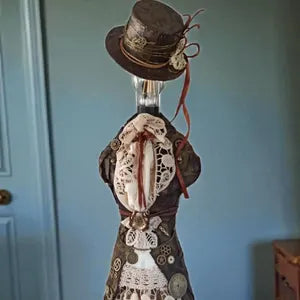 Steampunk Lampe handgefertigt – viktorianische Figurenlampe & Gothic Deko – Lisel