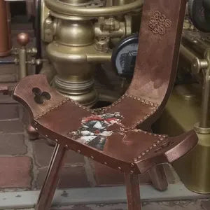 Steampunk Stuhl mit Zahnrädern – Vintage Industrial Design – Steven