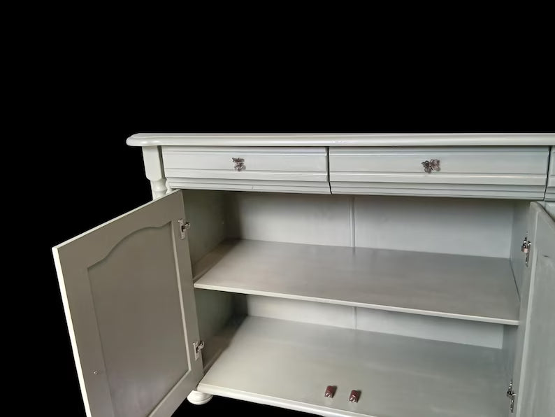 Vintage Sideboard aus Massivholz | Landhausstil | Salbeigrün mit Magnolienmotiv | Mirelle