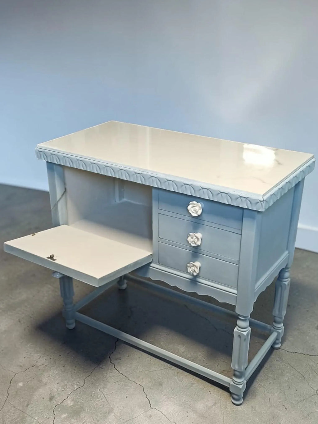 Vintage Kommode mit Fliesenplatte – Landhaus Sideboard ELARA